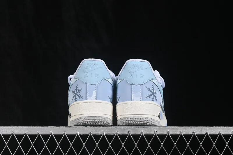 All categories Nk Air Force 1 Air Force series Nk Air Force 1 Low Air Force low-top Nike Air Force 1'07 Low "Icefield Snowfall" Hand-painted graffiti Icefield falling snow Air Force 1 low-top casual sneakers DO7417-199
